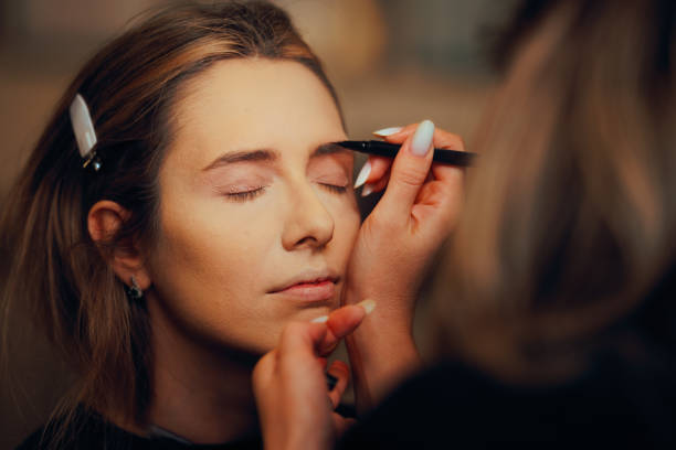 7 Best Eyebrow Pencil for Thin or No Brows in India 2026 {Microblading Kit}